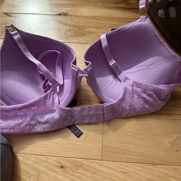 Lavender Underwire Bra - Picture 2 of 3